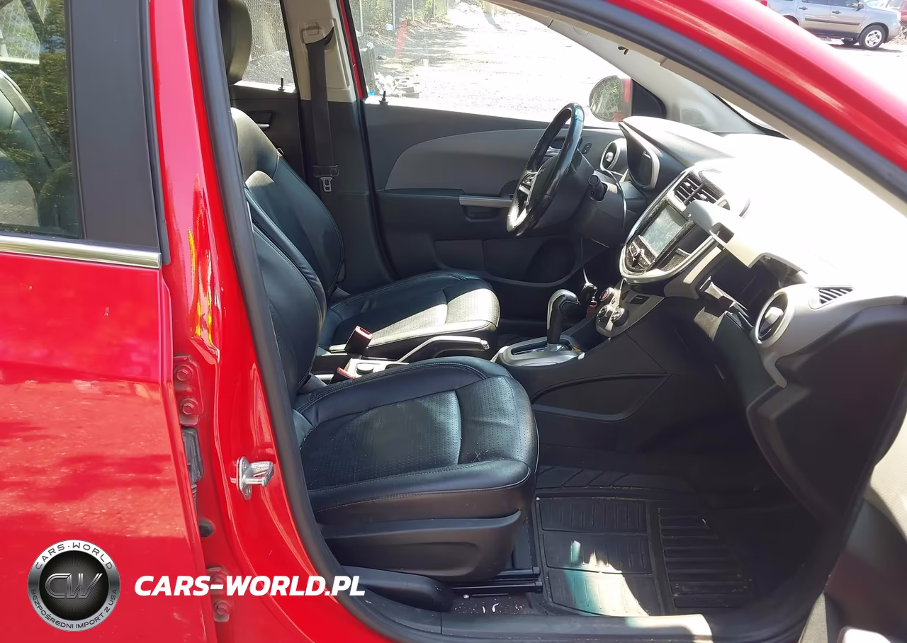 2017 Chevrolet Sonic Premier Auto VIN:1G1JF5SB1H4109384 - 5