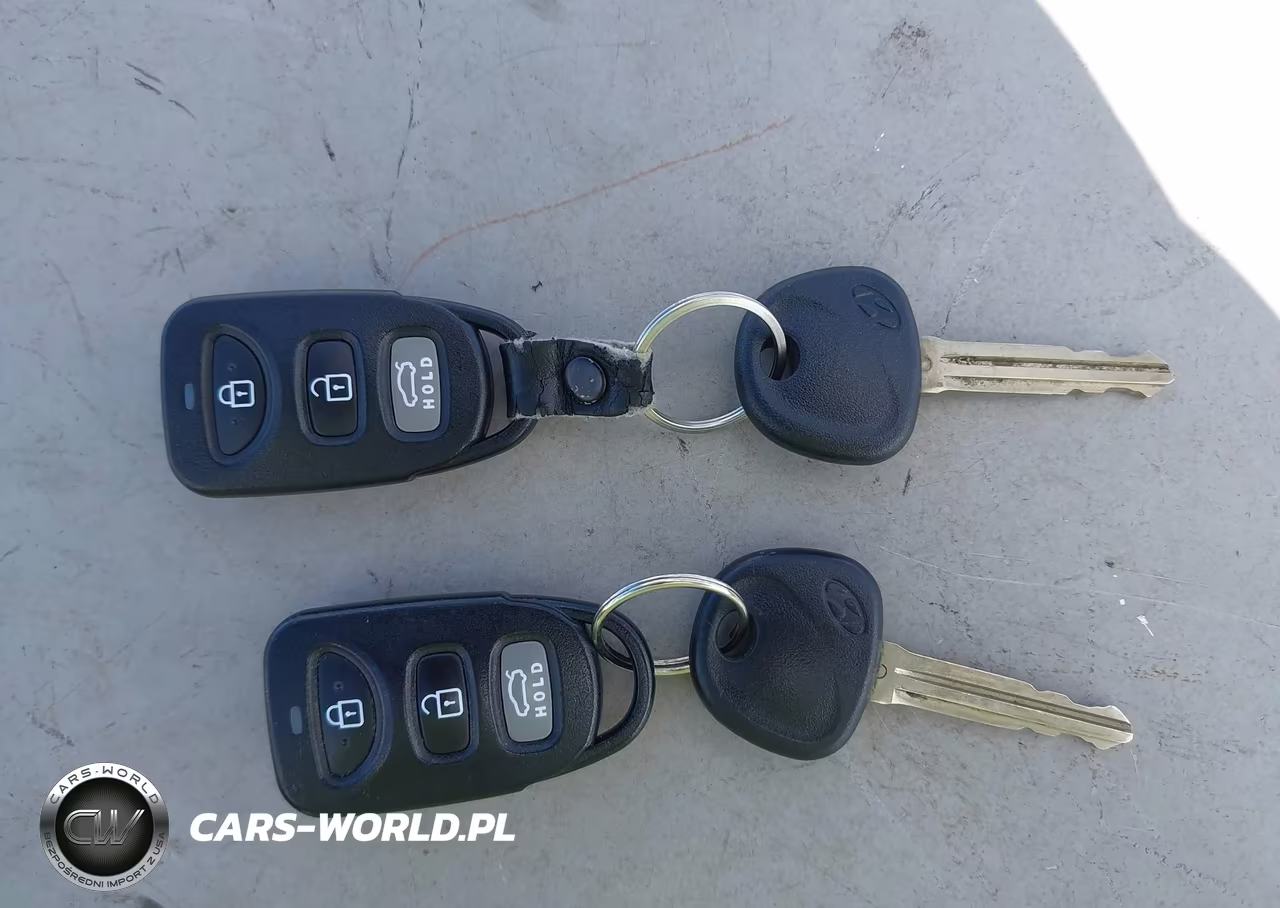 2020 Hyundai Elantra Sel VIN:5NPD84LF9LH598940 - 11