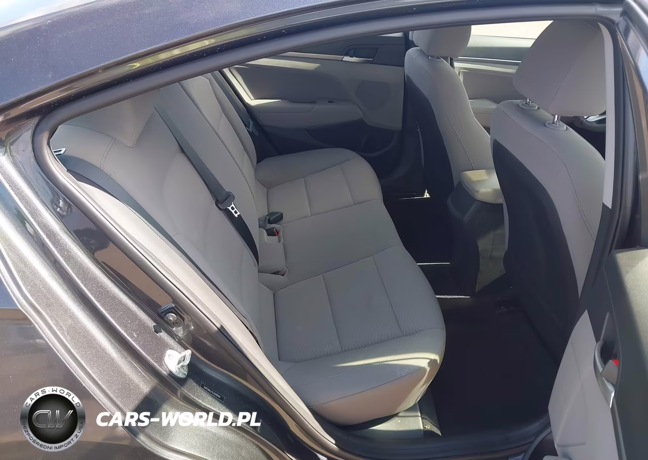 2020 Hyundai Elantra Sel VIN:5NPD84LF9LH598940 - 8