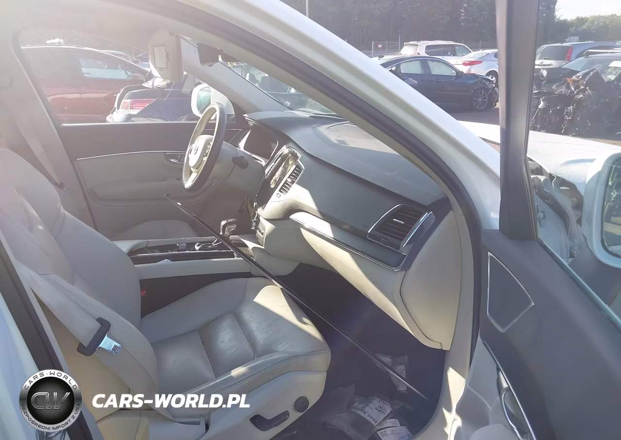 2020 Volvo Xc90 T6 Momentum 7 Passenger VIN:YV4A22PK4L1567020 - 5