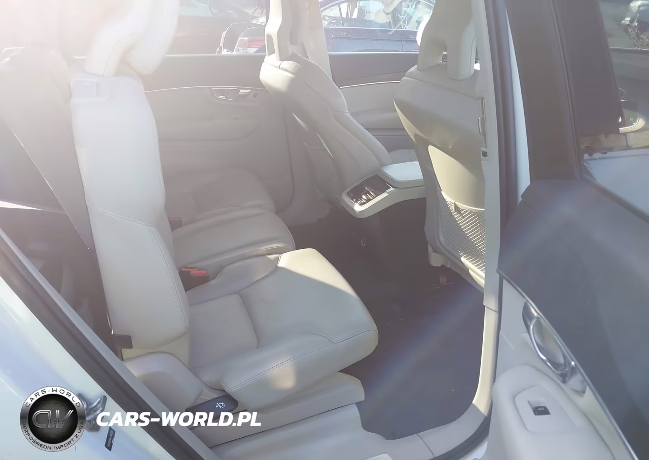 2020 Volvo Xc90 T6 Momentum 7 Passenger VIN:YV4A22PK4L1567020 - 8