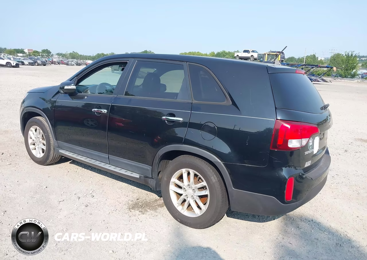 2014 Kia Sorento Lx VIN:5XYKT3A66EG518197 - 3