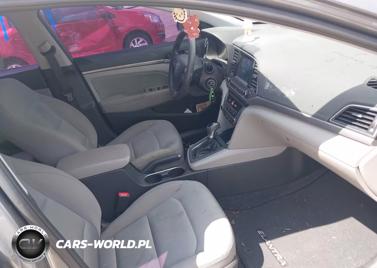 2018 Hyundai Elantra Sel VIN:5NPD84LF1JH250160 - 5