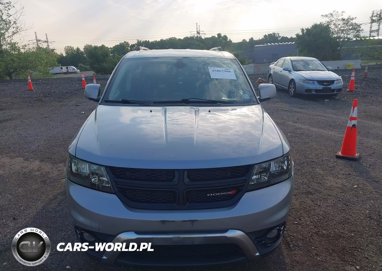 2018 Dodge Journey Crossroad VIN:3C4PDCGG6JT516343 - 12
