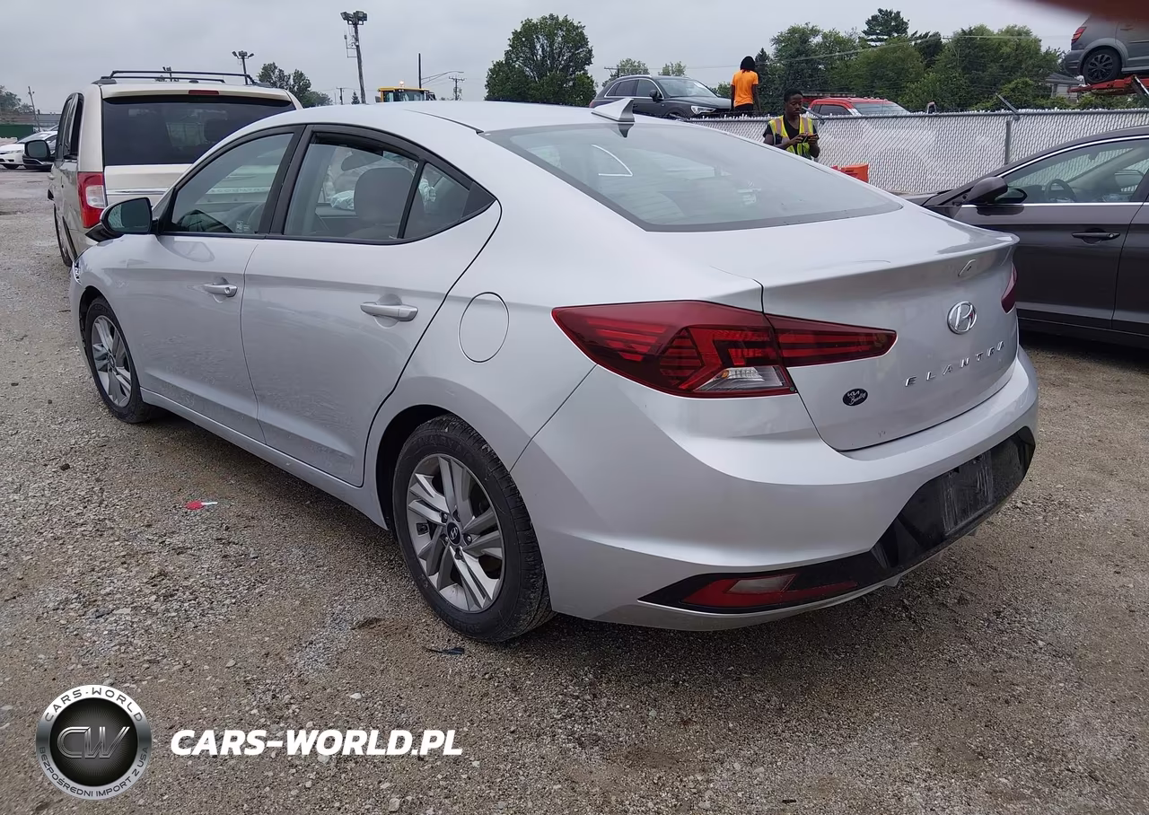 2020 Hyundai Elantra Sel VIN:5NPD84LF9LH530931 - 3