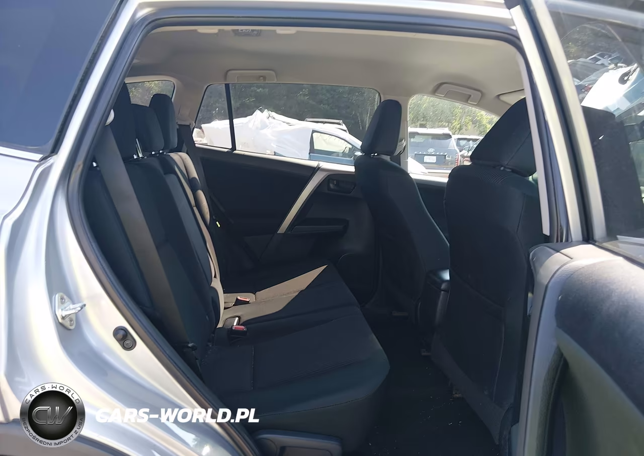 2016 Toyota Rav4 Le VIN:2T3BFREV3GW483697 - 8