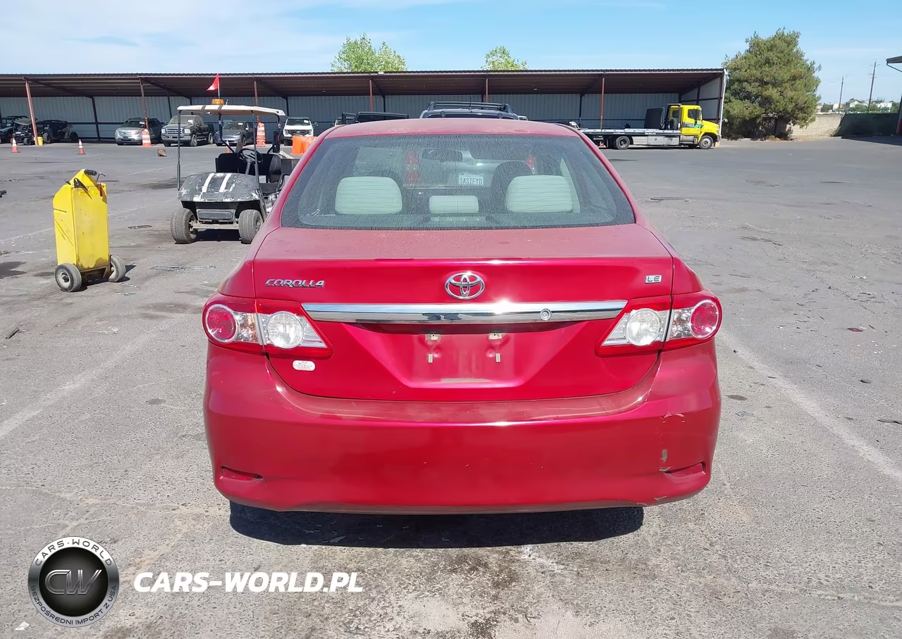 2013 Toyota Corolla Le VIN:5YFBU4EE4DP199171 - 17