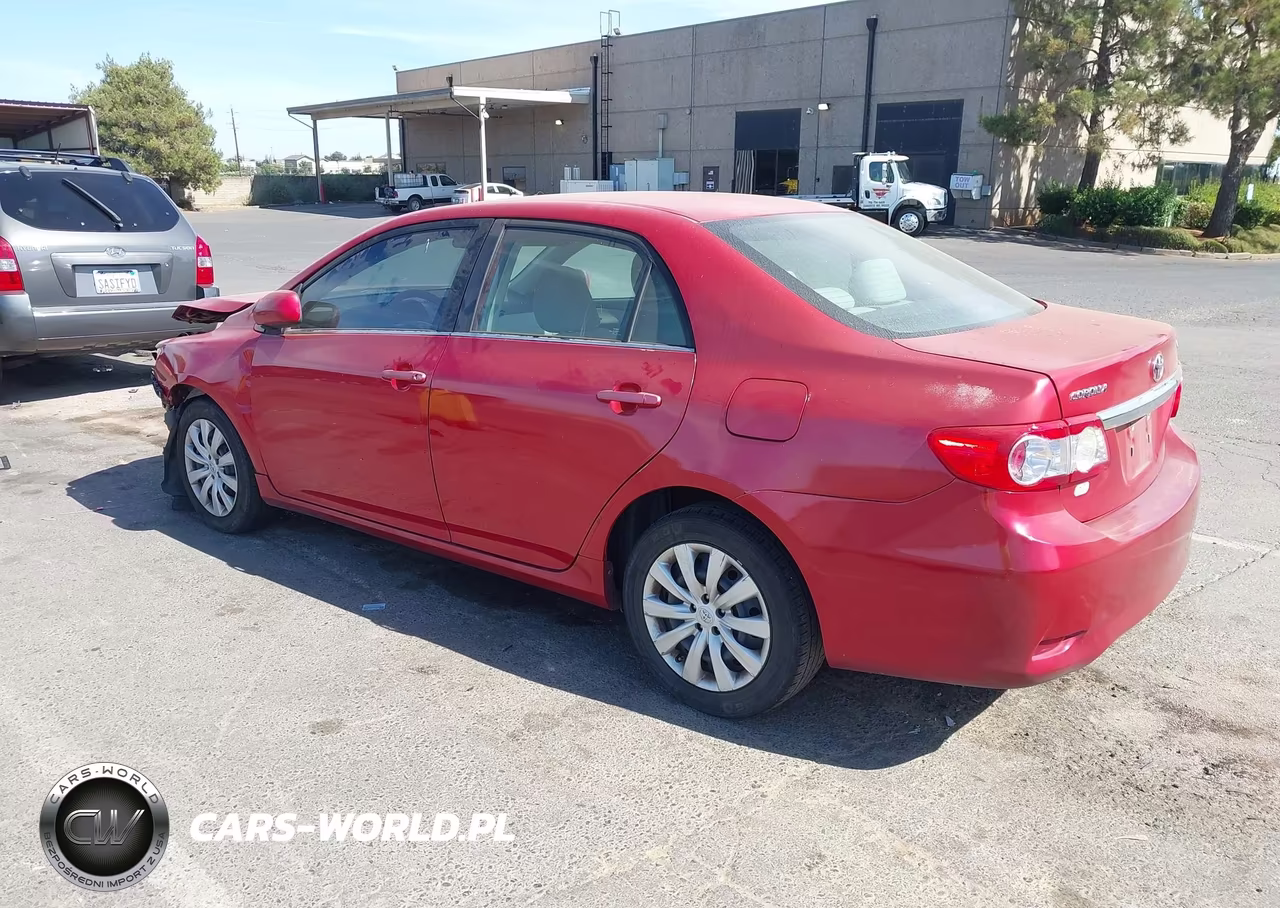 2013 Toyota Corolla Le VIN:5YFBU4EE4DP199171 - 3