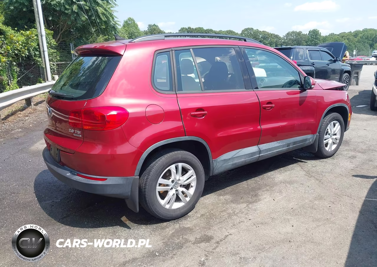 2015 Volkswagen Tiguan S VIN:WVGBV7AX6FW091565 - 4