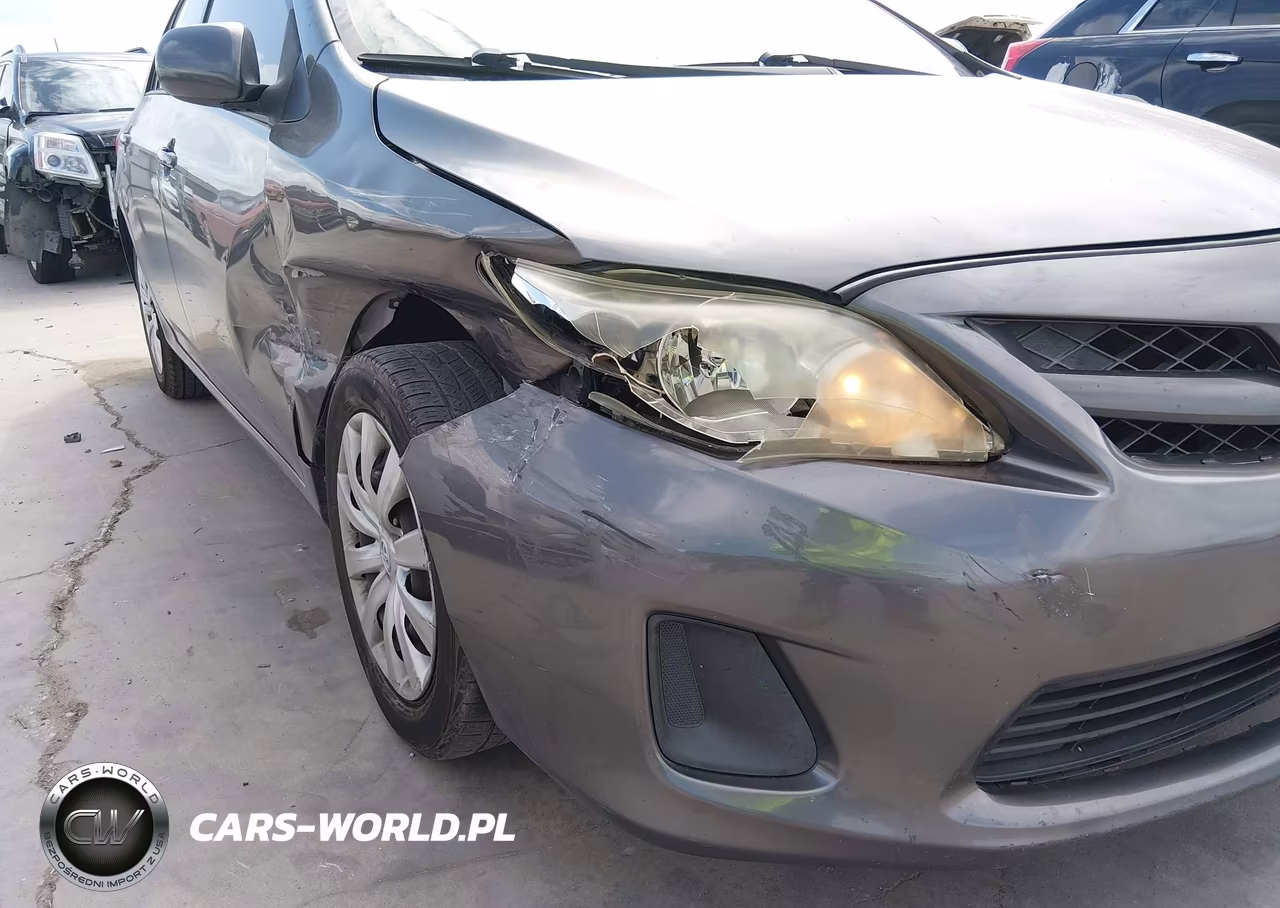 2012 Toyota Corolla Le VIN:5YFBU4EE4CP062827 - 12