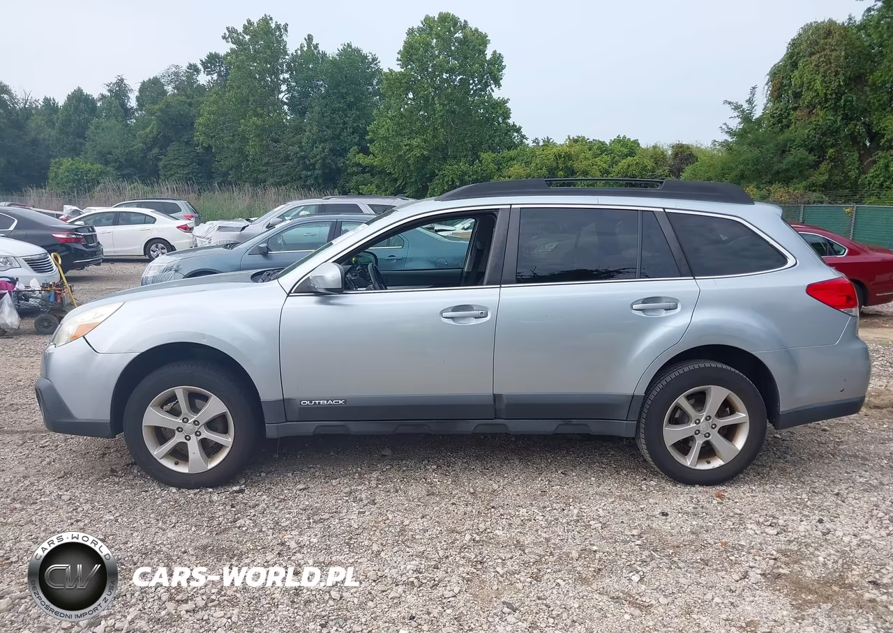 2014 Subaru Outback 2.5I Premium VIN:4S4BRBCC4E3278532 - 15