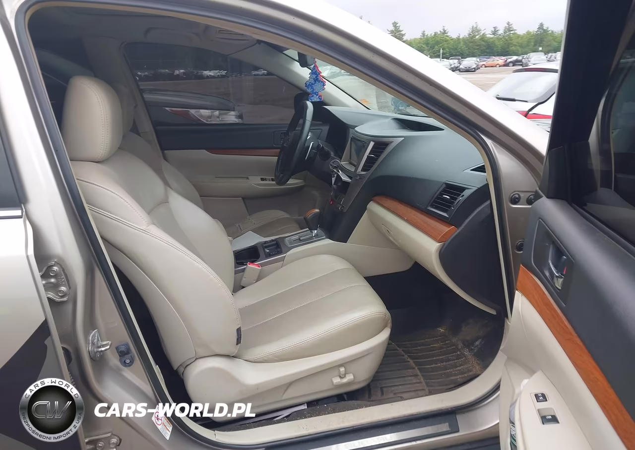 2014 Subaru Outback 3.6R Limited VIN:4S4BRDLC9E2324664 - 5