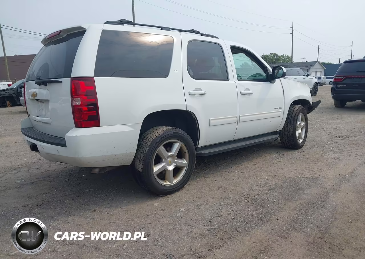 2014 Chevrolet Tahoe Lt VIN:1GNSKBE07ER109668 - 4