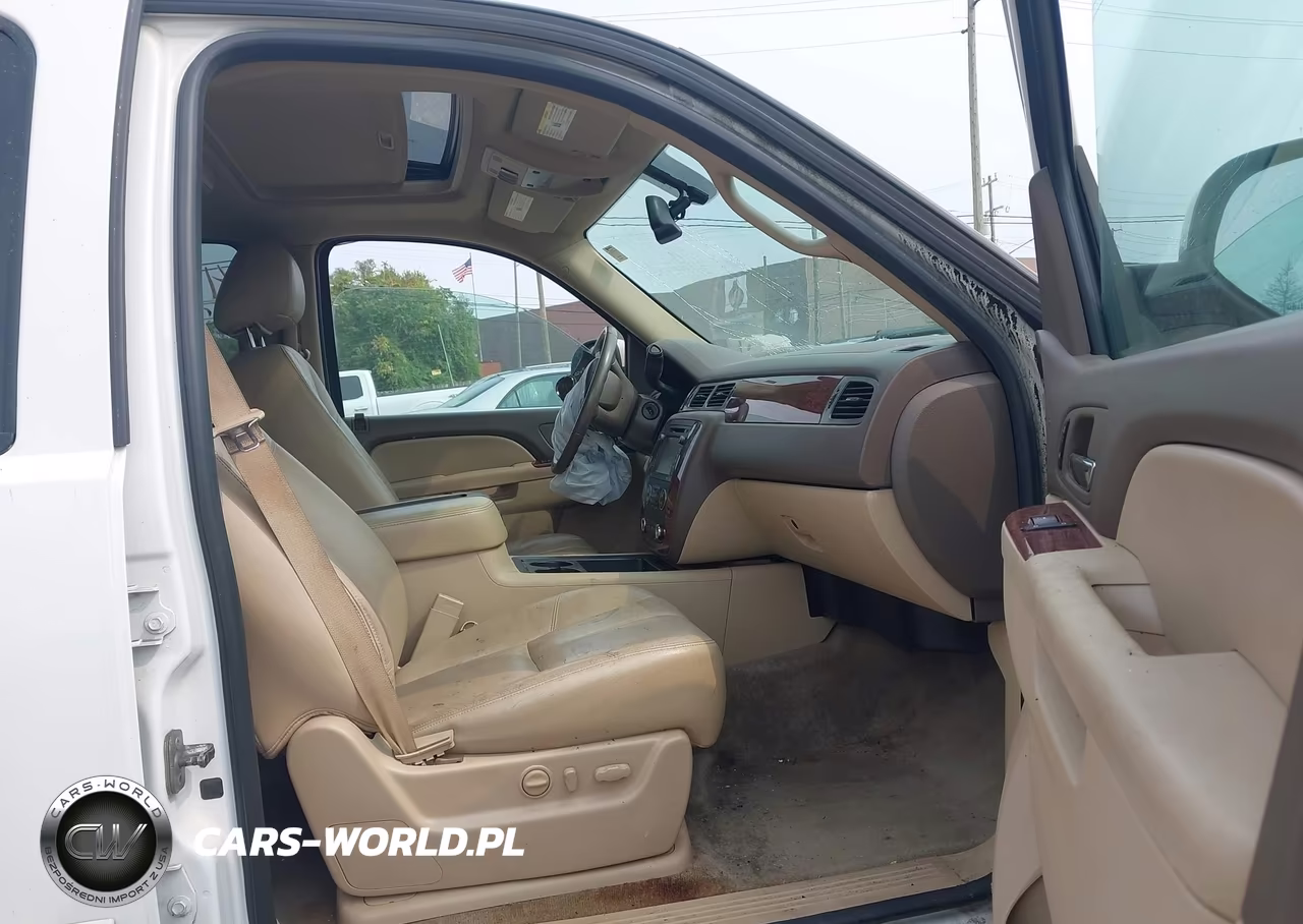 2014 Chevrolet Tahoe Lt VIN:1GNSKBE07ER109668 - 5