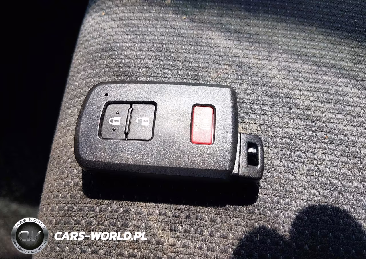 2018 Toyota Rav4 Xle VIN:2T3WFREV5JW422408 - 11