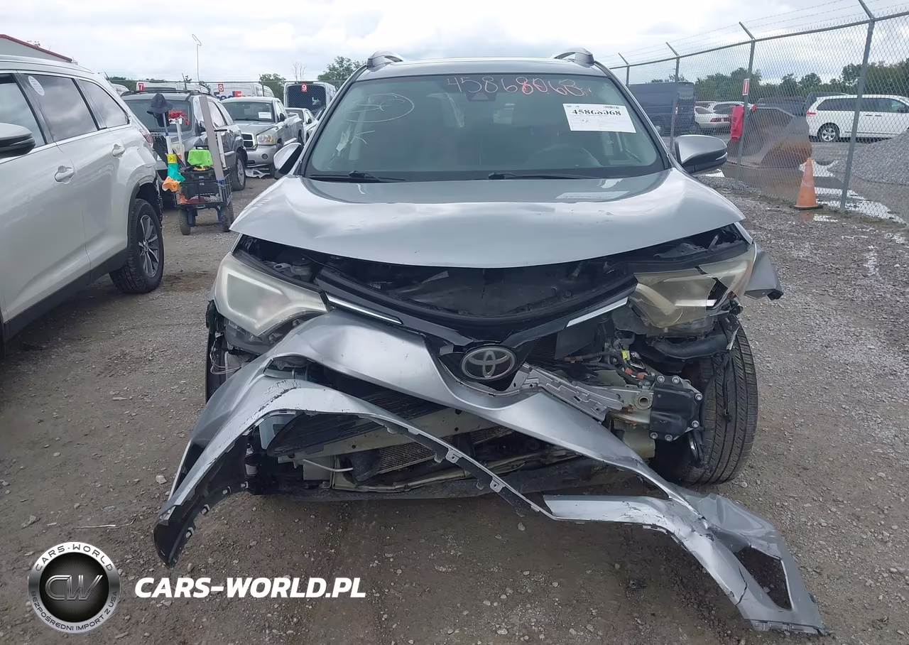 2018 Toyota Rav4 Xle VIN:2T3WFREV5JW422408 - 6