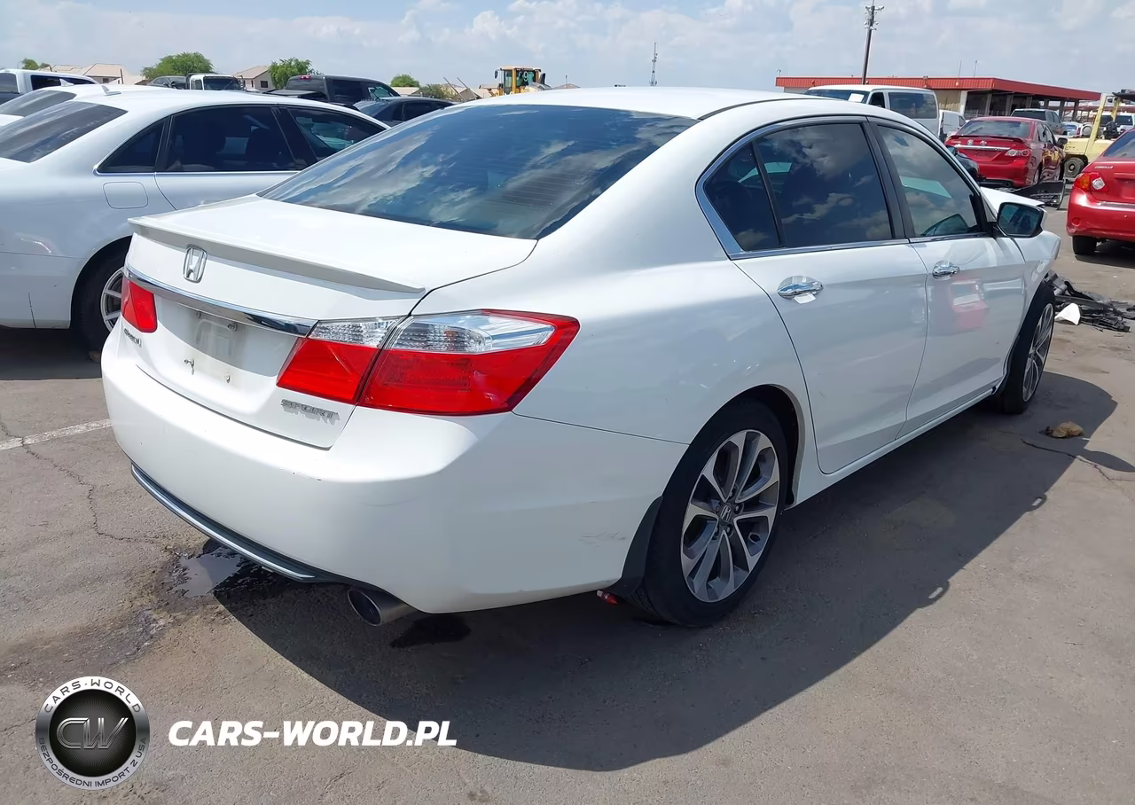 2015 Honda Accord Sport VIN:1HGCR2F52FA275455 - 4