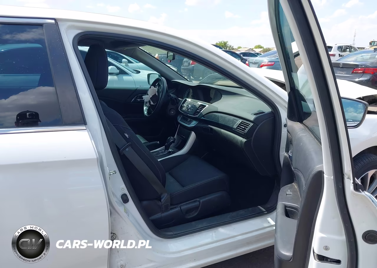 2015 Honda Accord Sport VIN:1HGCR2F52FA275455 - 5