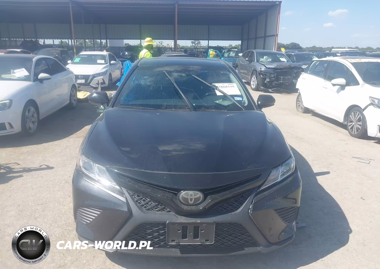 2018 Toyota Camry Se VIN:JTNB11HK7J3068924 - 12