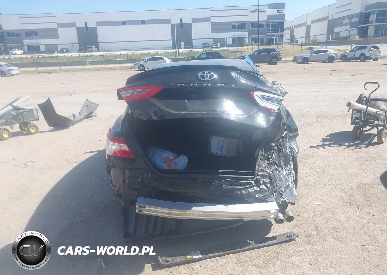 2018 Toyota Camry Se VIN:JTNB11HK7J3068924 - 16
