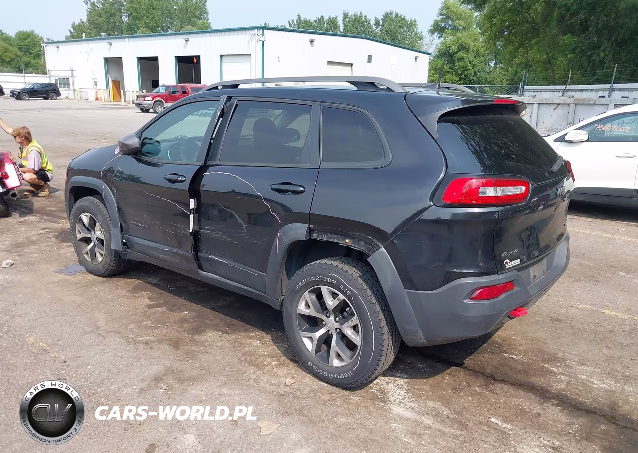 2016 Jeep Cherokee Trailhawk VIN:1C4PJMBB2GW353946 - 3
