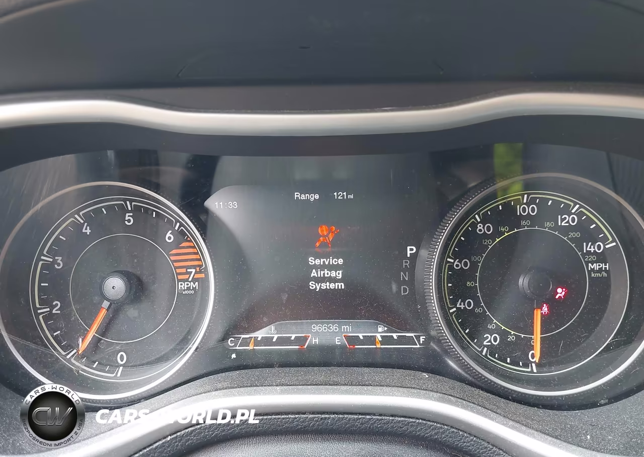 2016 Jeep Cherokee Trailhawk VIN:1C4PJMBB2GW353946 - 7
