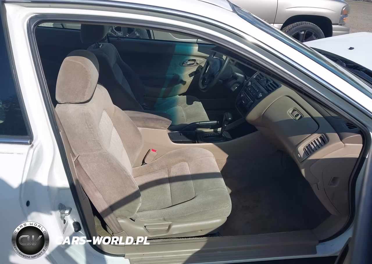 1998 Honda Accord Lx V6 VIN:1HGCG2242WA030884 - 17