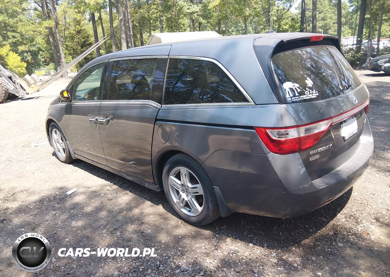 2012 Honda Odyssey Touring-Touring Elite VIN:5FNRL5H97CB015406 - 3