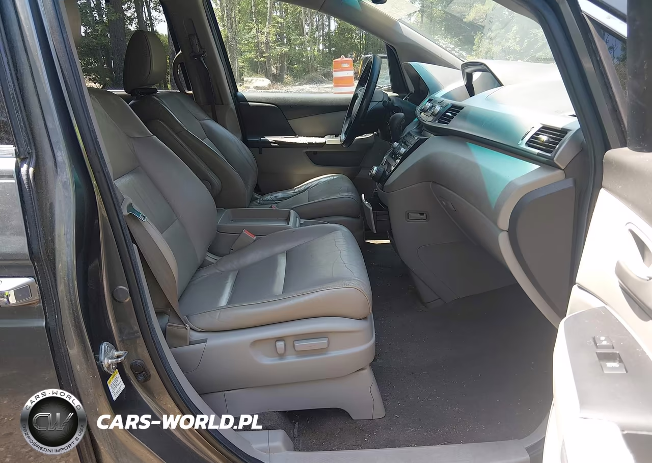 2012 Honda Odyssey Touring-Touring Elite VIN:5FNRL5H97CB015406 - 5