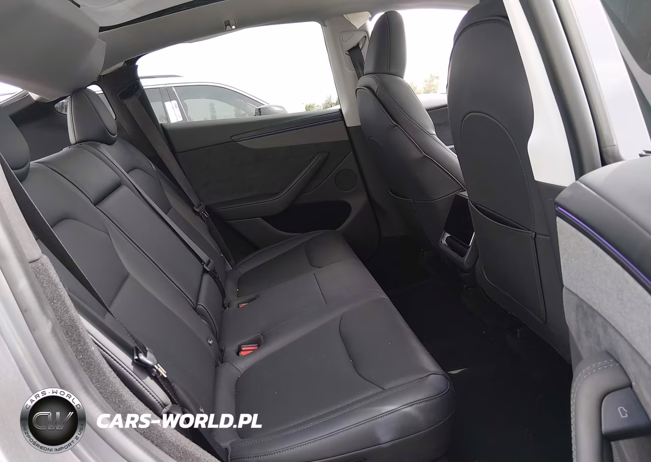 2026 Tesla Model Y All-Wheel Drive-Long Range Launch Series-Premium All-Wheel Drive VIN:7SAYGDEE0TF450220 - 8