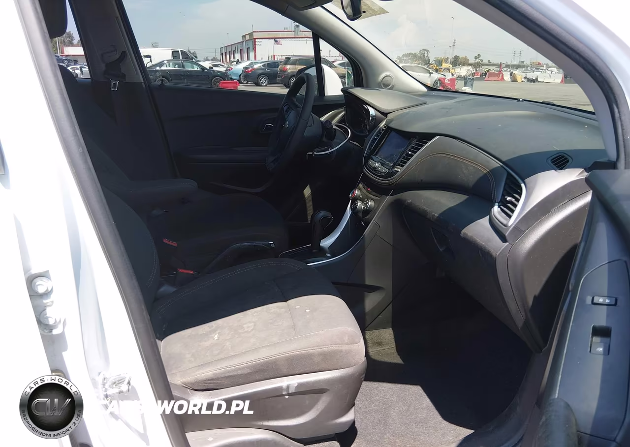 2022 Chevrolet Trax Fwd Ls VIN:KL7CJKSM0NB550927 - 5