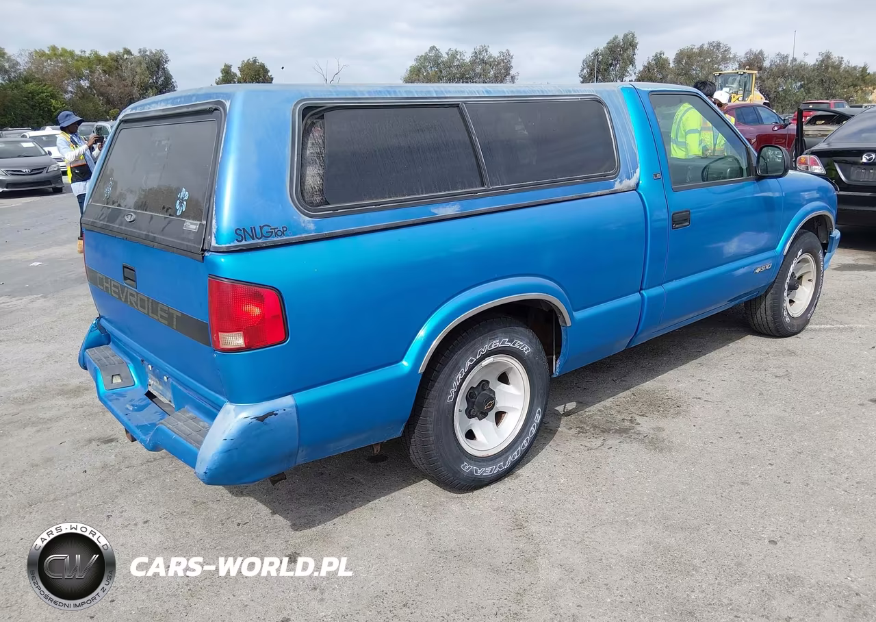 1994 Chevrolet S Truck S10 VIN:1GCCS1447R8204917 - 4