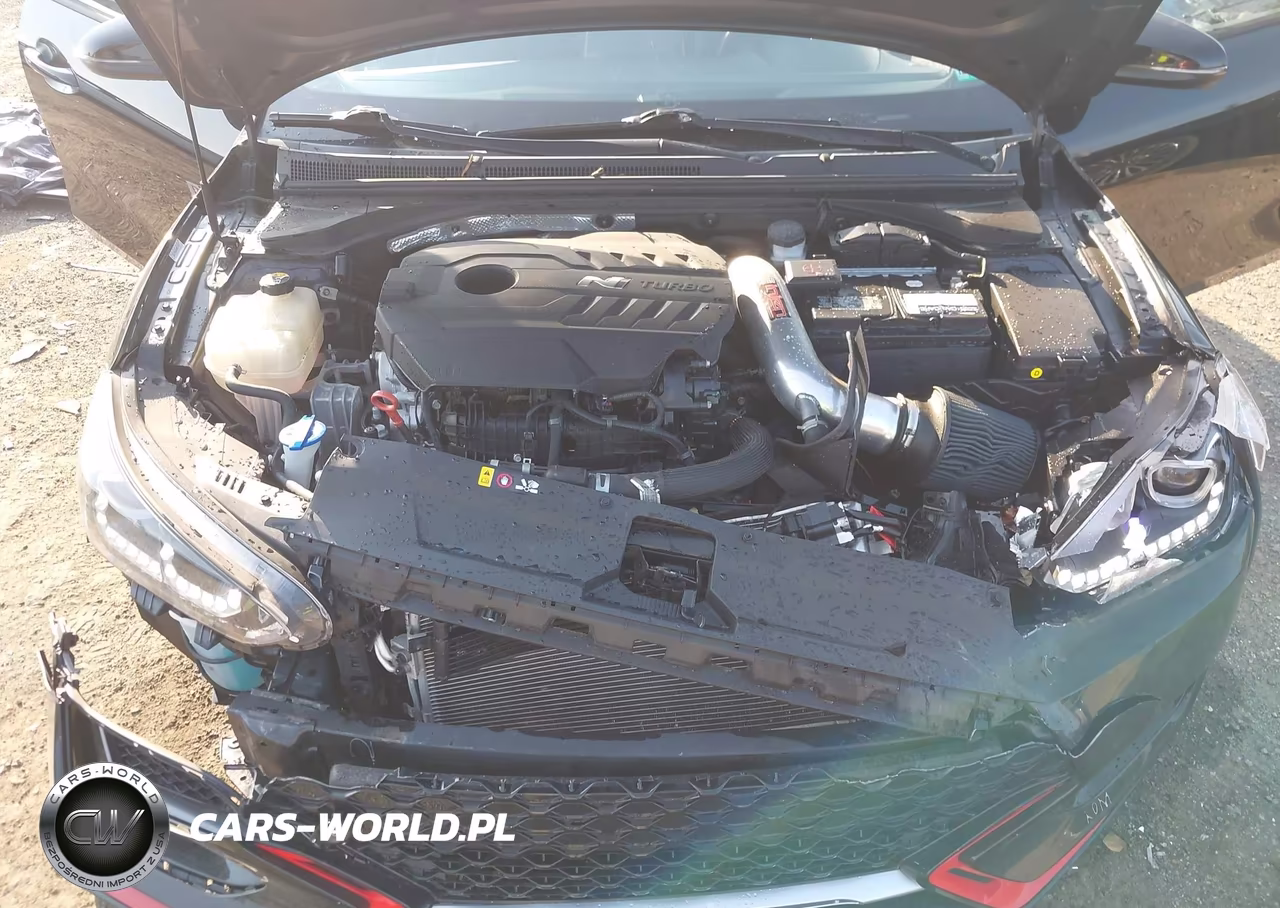 2022 Hyundai Veloster N VIN:KMHT36AH7NU011987 - 10