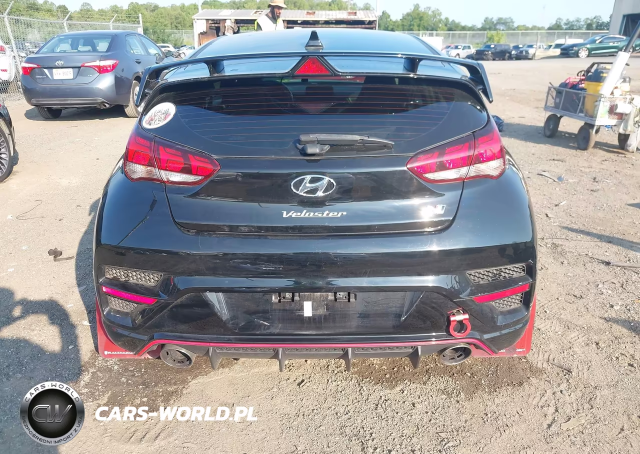2022 Hyundai Veloster N VIN:KMHT36AH7NU011987 - 17