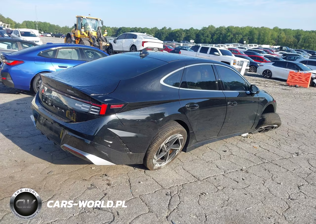 2026 Hyundai Sonata Sel Sport VIN:KMHL64JA2TA541071 - 4