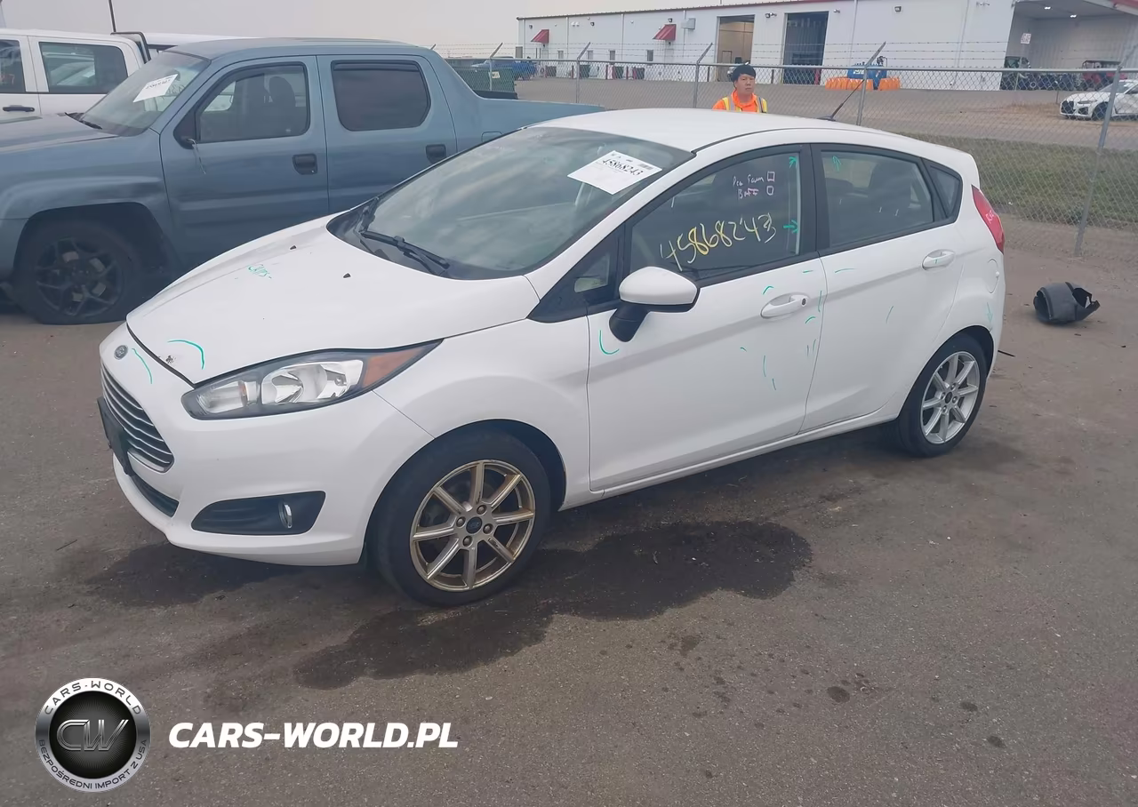 2019 Ford Fiesta Se VIN:3FADP4EJ5KM132859 - 2