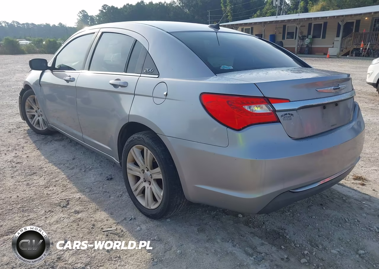 2013 Chrysler 200 Lx VIN:1C3CCBAB5DN671225 - 3