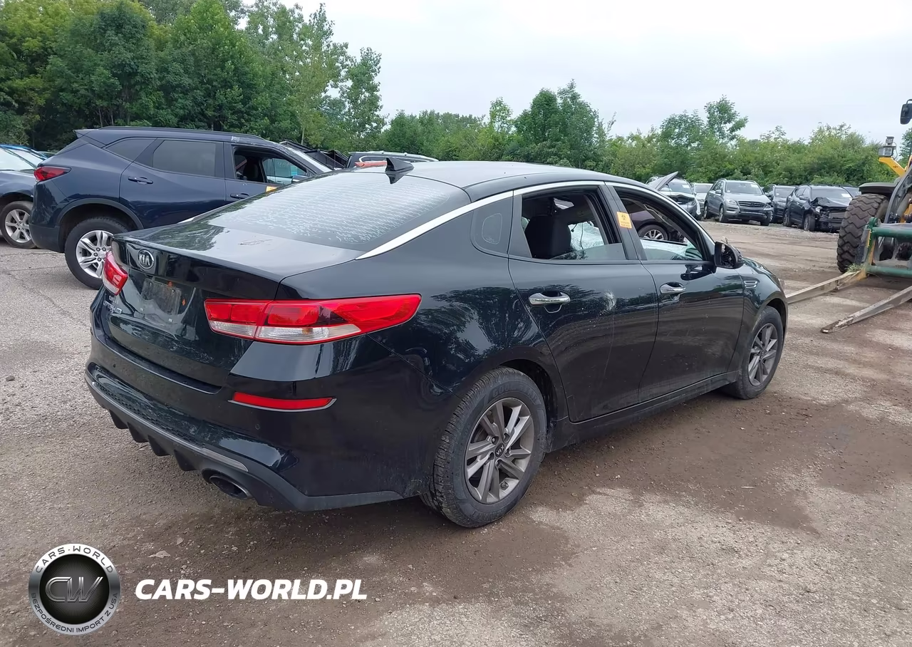 2020 Kia Optima Lx VIN:5XXGT4L38LG402337 - 4