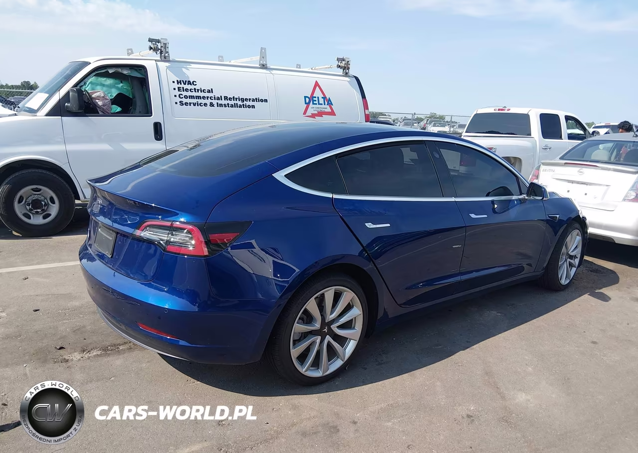 2019 Tesla Model 3 Long Range-Mid Range-Standard Range-Standard Range Plus VIN:5YJ3E1EA3KF440773 - 4