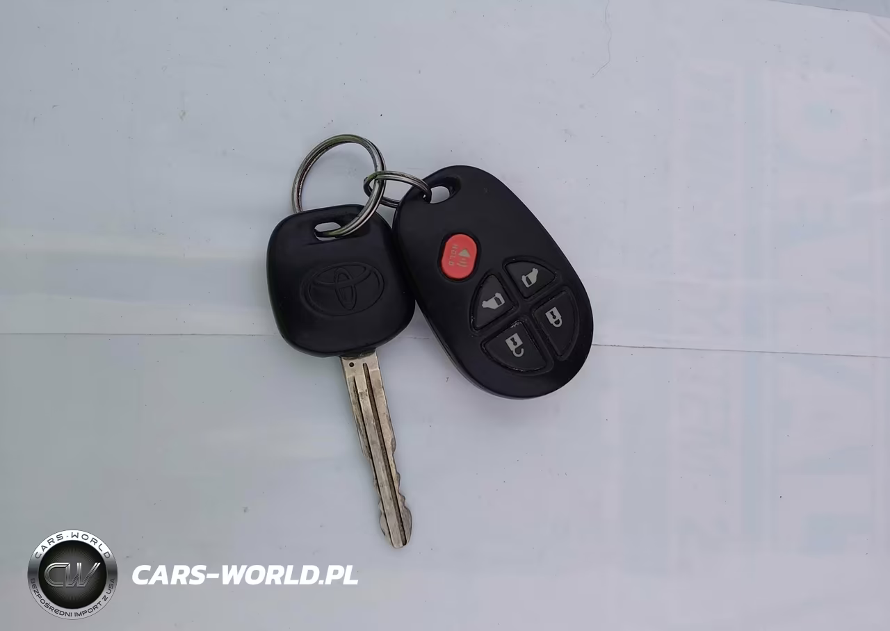 2010 Toyota Sienna Le VIN:5TDKK4CC7AS289750 - 11