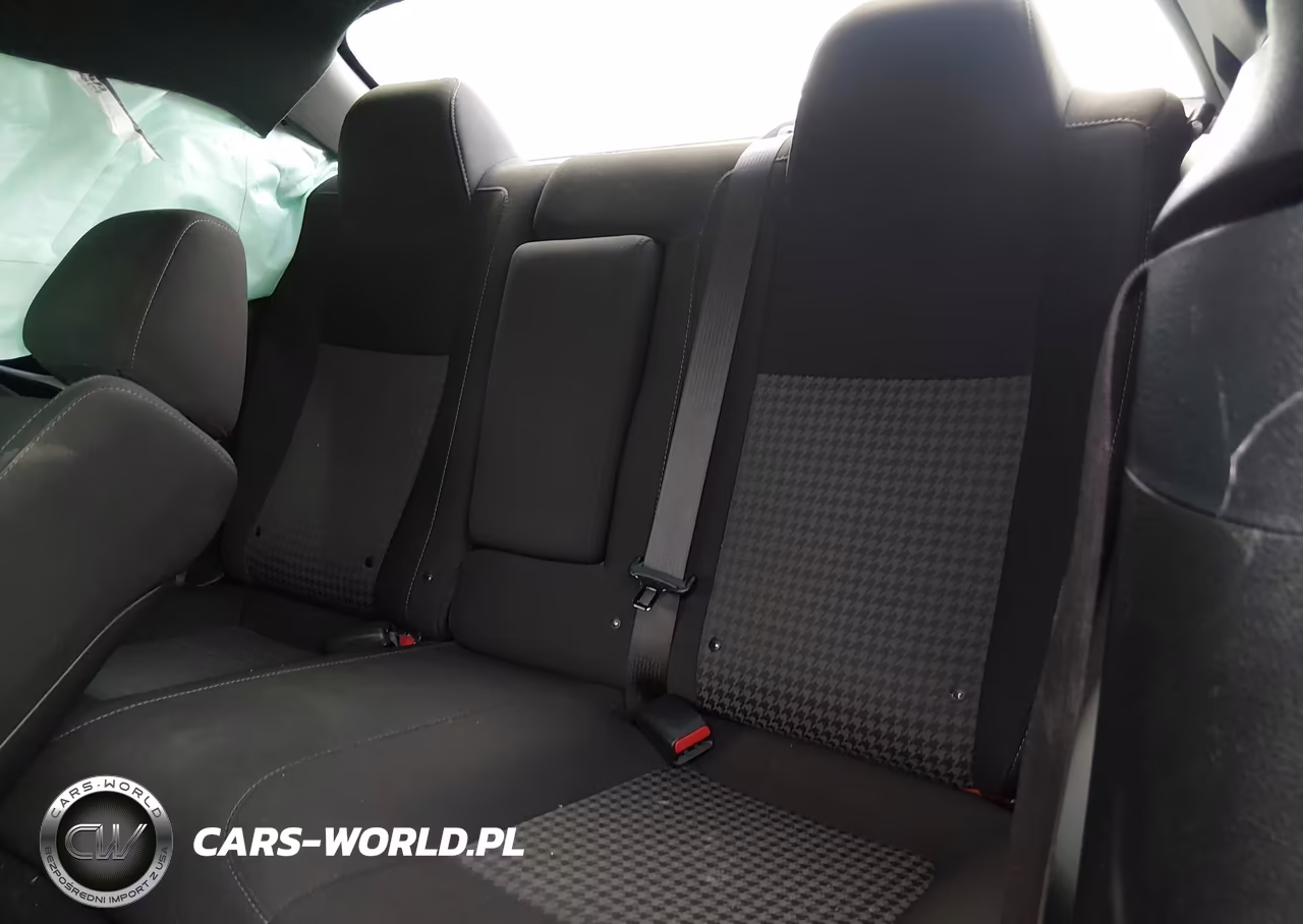 2023 Dodge Challenger R-T VIN:2C3CDZBT2PH587096 - 8
