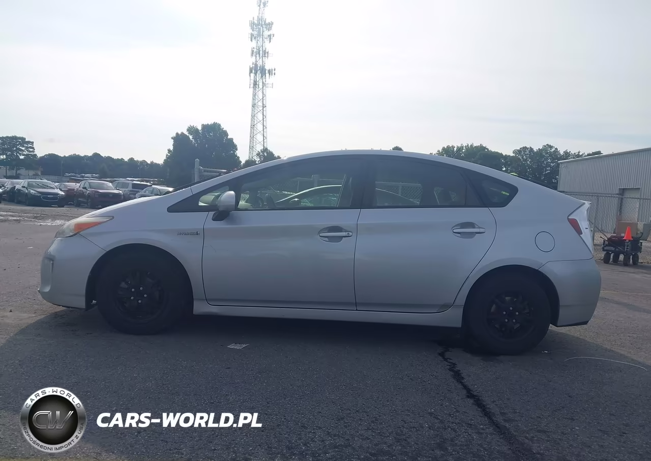 2014 Toyota Prius Two VIN:JTDKN3DU4E0368505 - 14