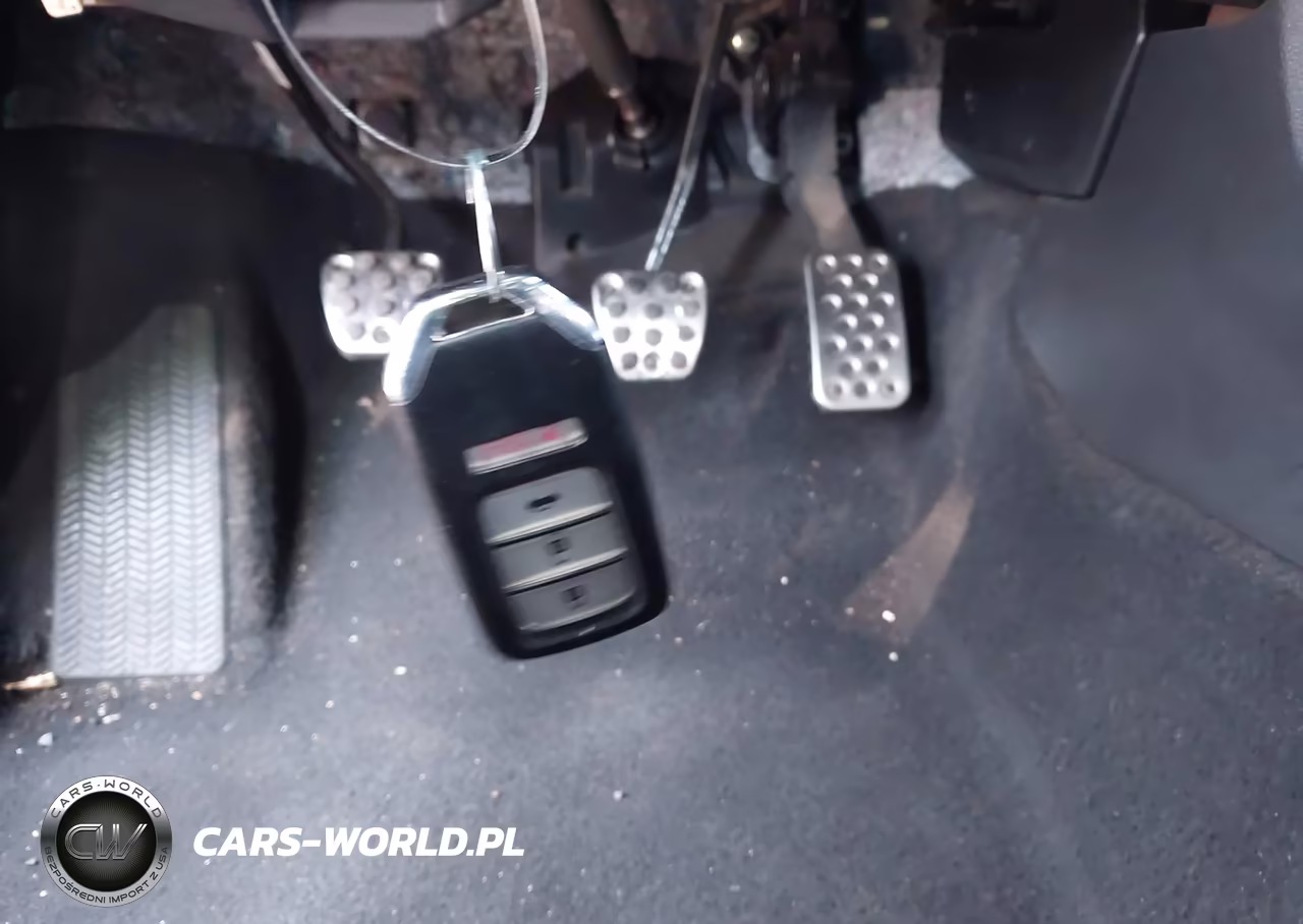 2019 Honda Civic Sport VIN:19XFC2E81KE007190 - 11