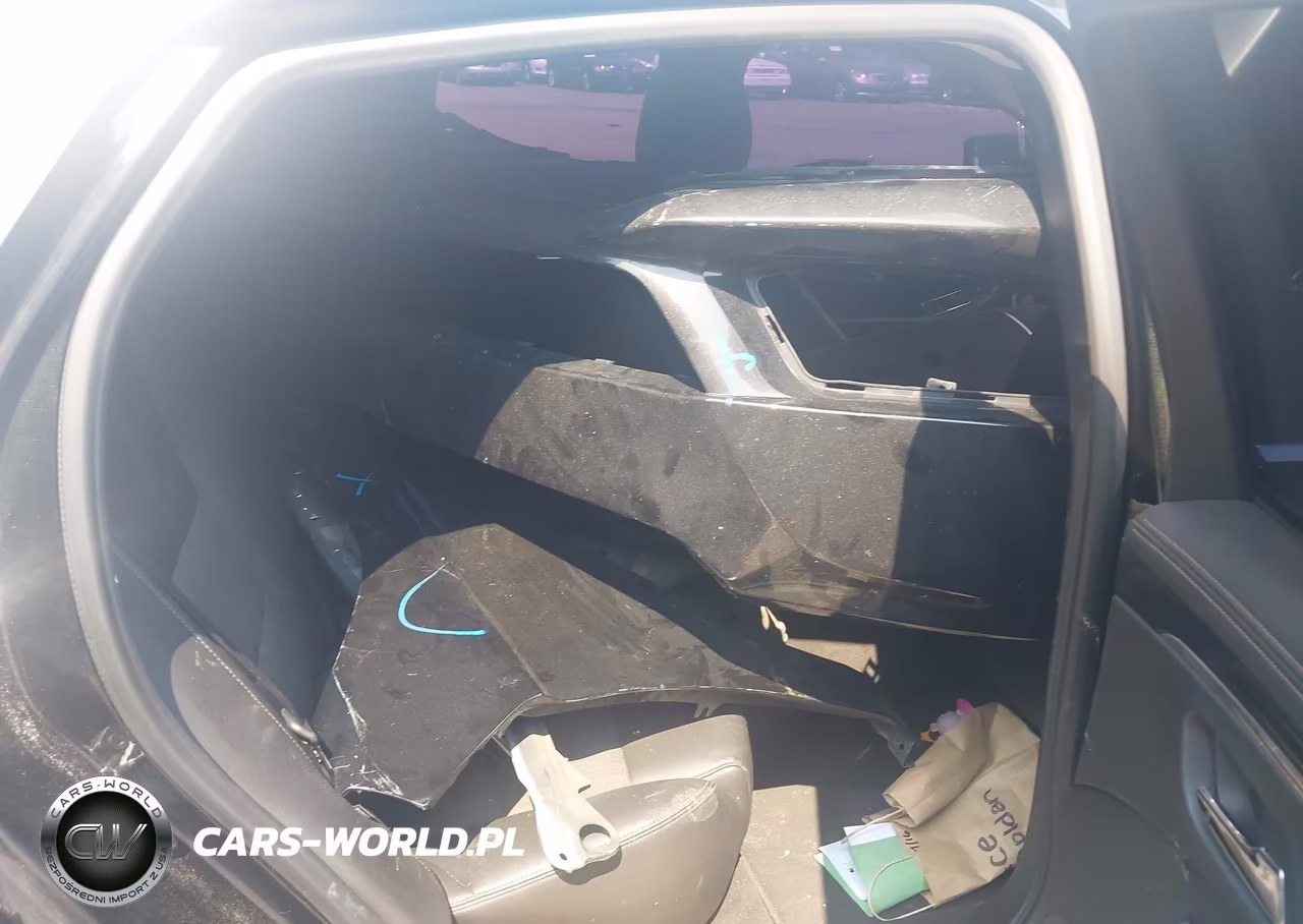 2017 Chevrolet Impala 1Lt VIN:2G1105SA9H9176398 - 8