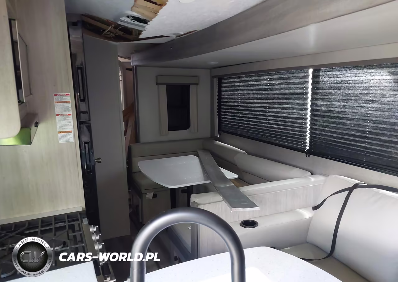 2026 Coachmen Catalina VIN:5ZT2CAXB9TX036874 - 5