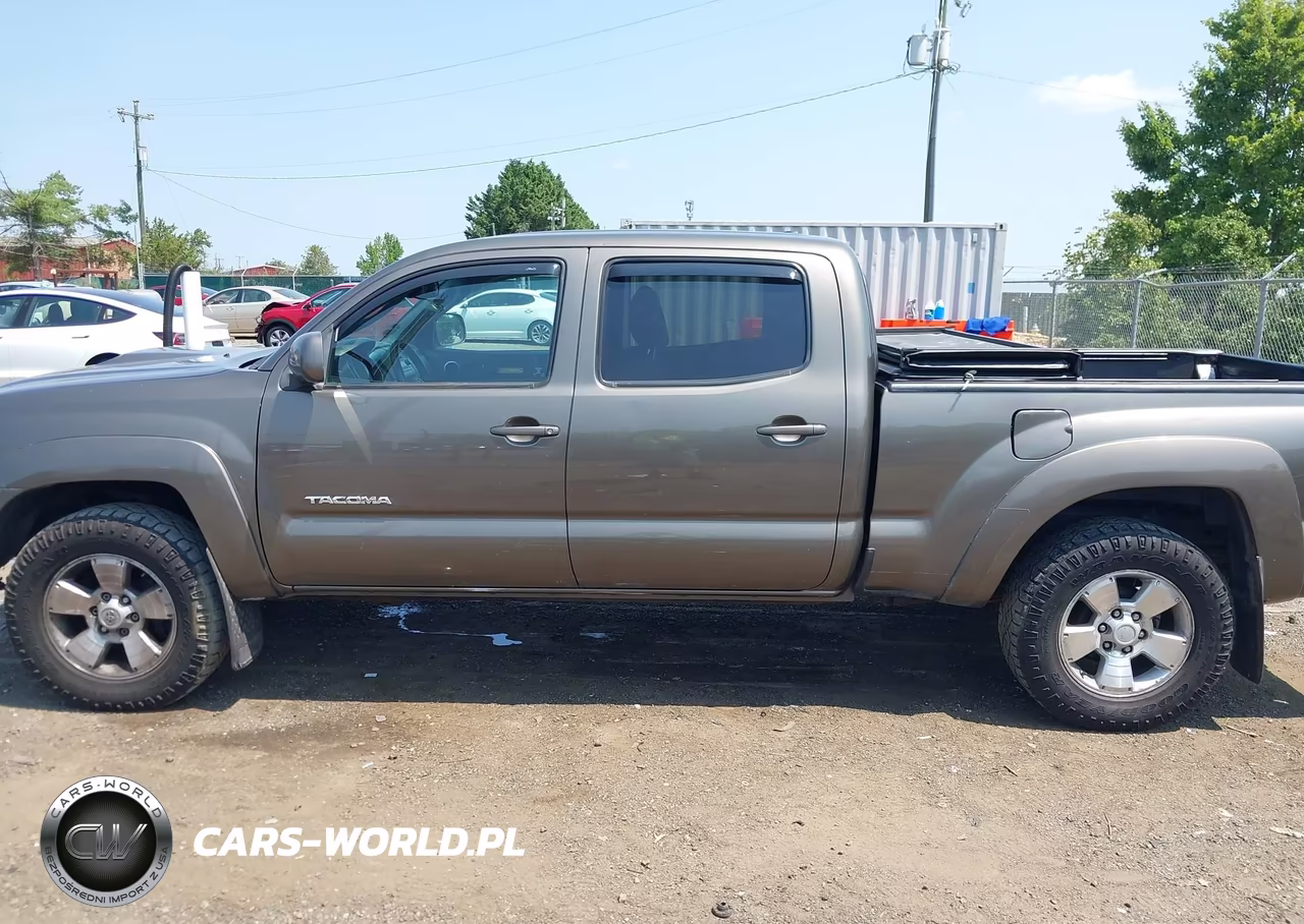 2011 Toyota Tacoma Base V6 VIN:3TMMU4FN8BM035093 - 14
