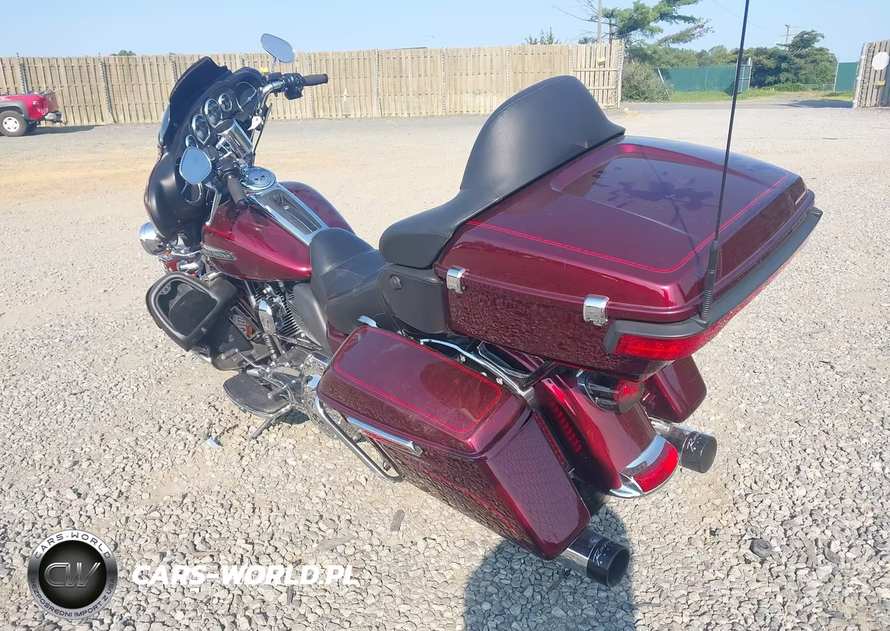 2015 Harley-Davidson Flhtcul Ultra Classic Low VIN:1HD1KDM19FB636744 - 3