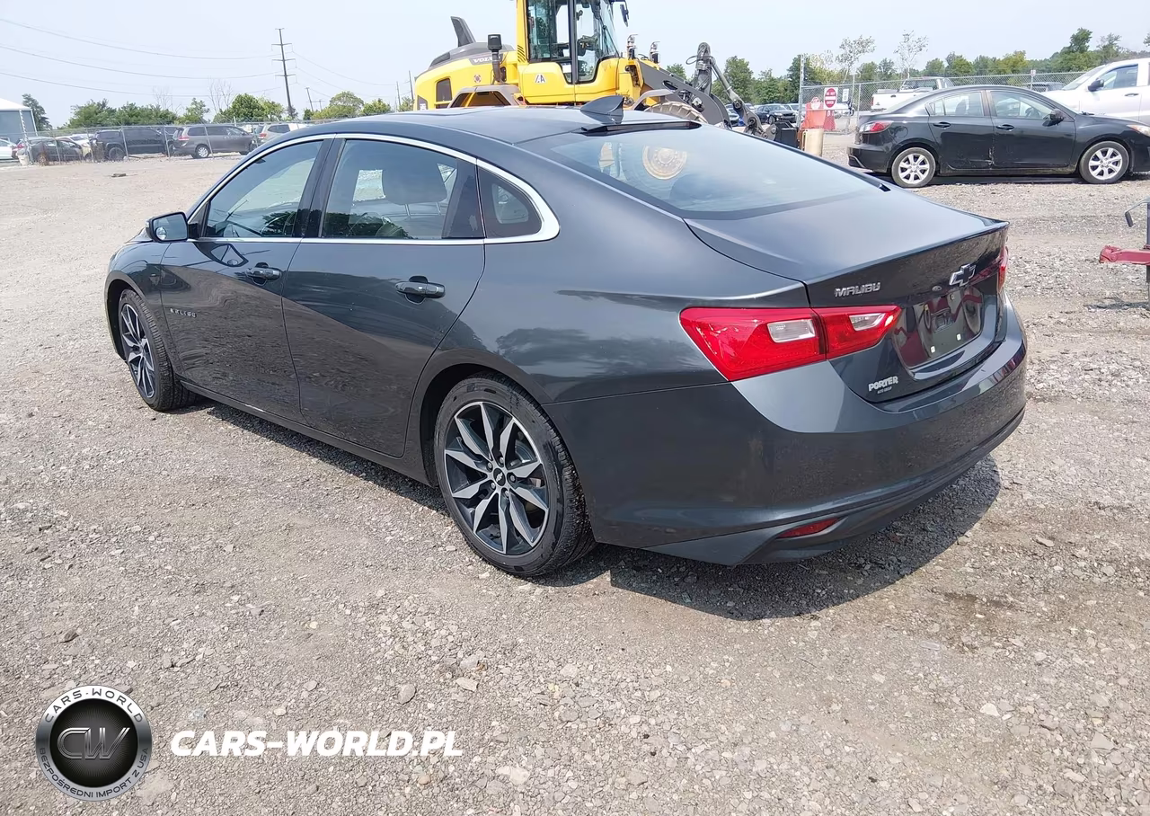 2017 Chevrolet Malibu 1Lt VIN:1G1ZE5ST0HF236811 - 3