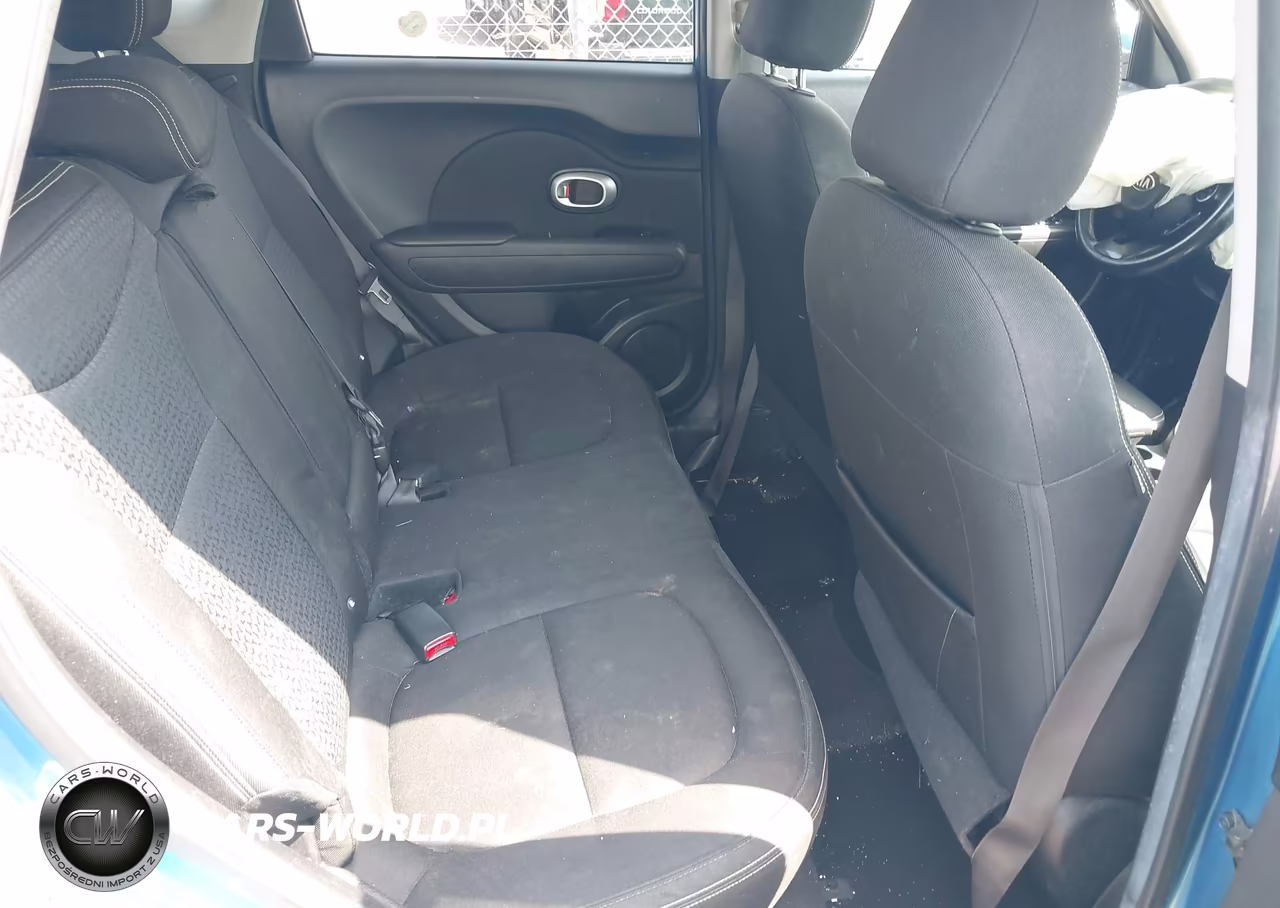 2016 Kia Soul + VIN:KNDJP3A56G7362654 - 8