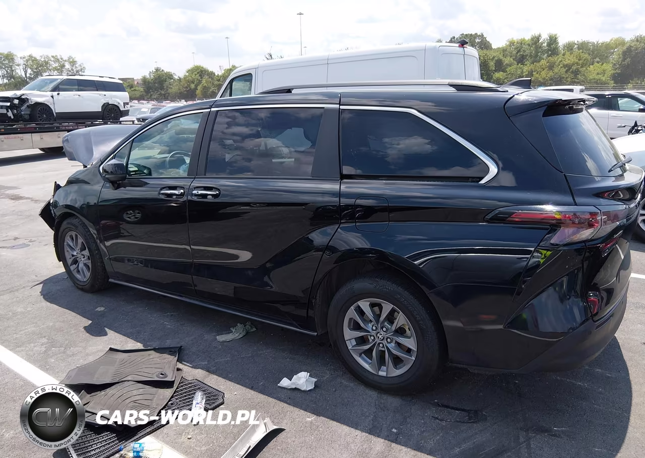 TOYOTA SIENNA XLE VIN:5TDYRKEC9PS164734 - 14